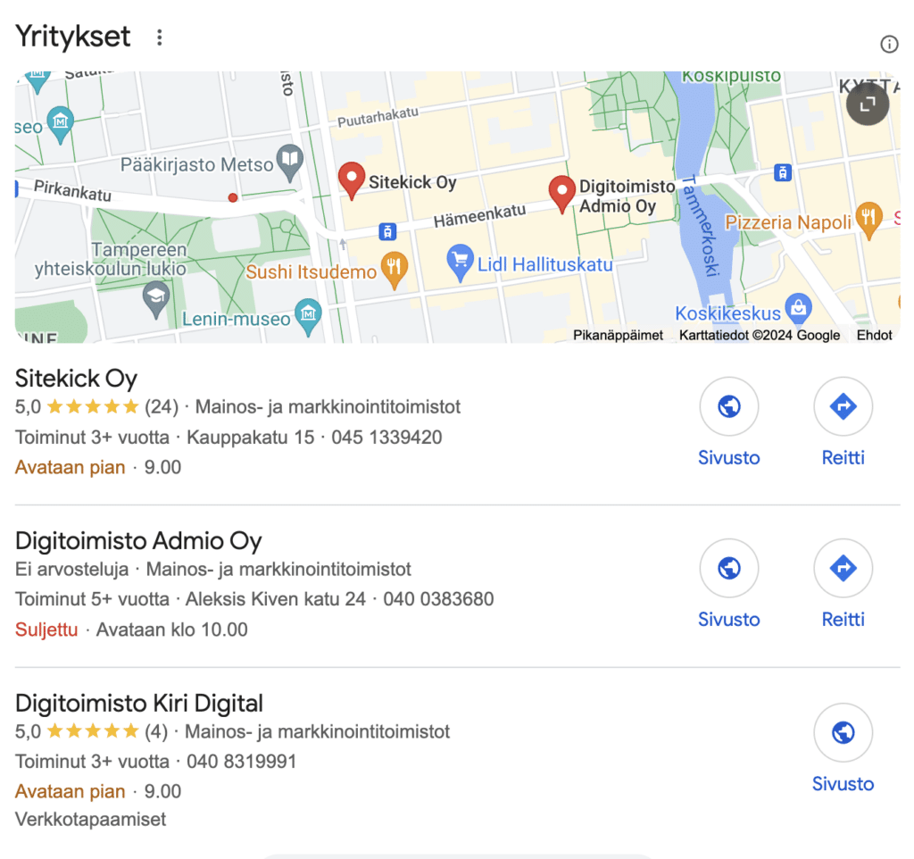 Googlen karttatulokset hakukoneoptimointi tampere avainsanalla, jossa Sitekick on ensimmäinen hakutulos.